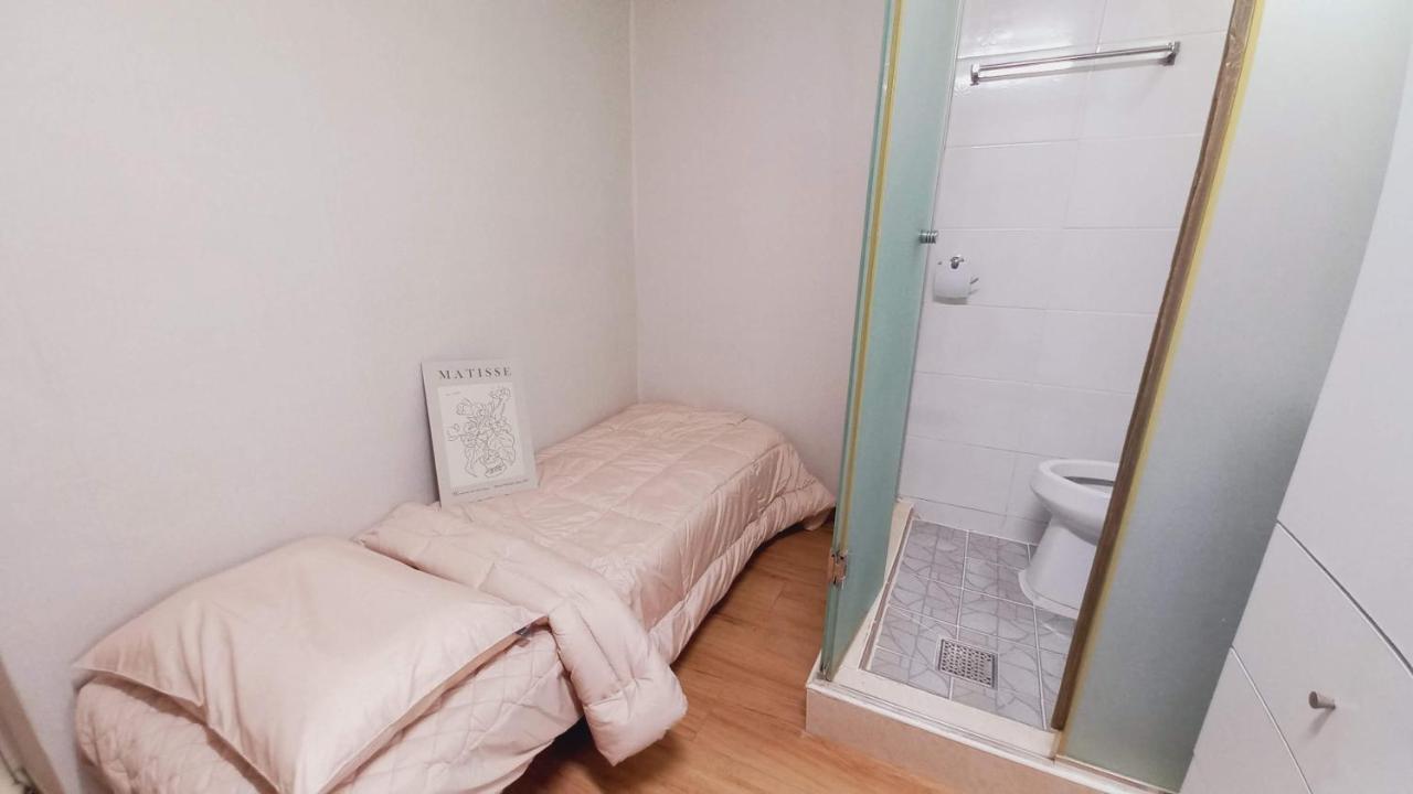 Haechi Stay Guesthouse - For Foreigners Only Seoul Exterior photo
